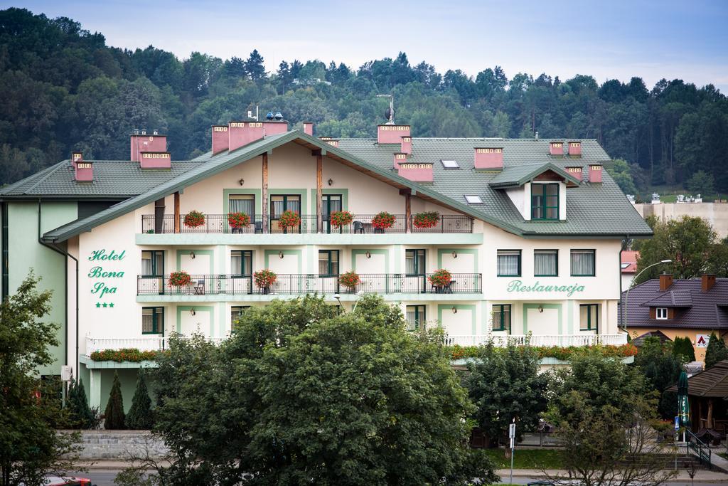 Hotel I Restauracja Bona Sanok Exterior photo